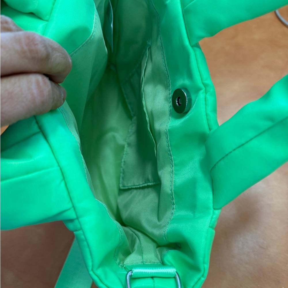 Green Frog Kids Quilted Crossbody Tote - Picture 3 of 3